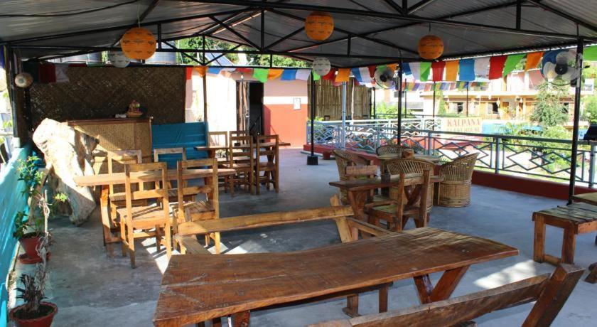 מלון פוקהרה Kalpana G. House מראה חיצוני תמונה